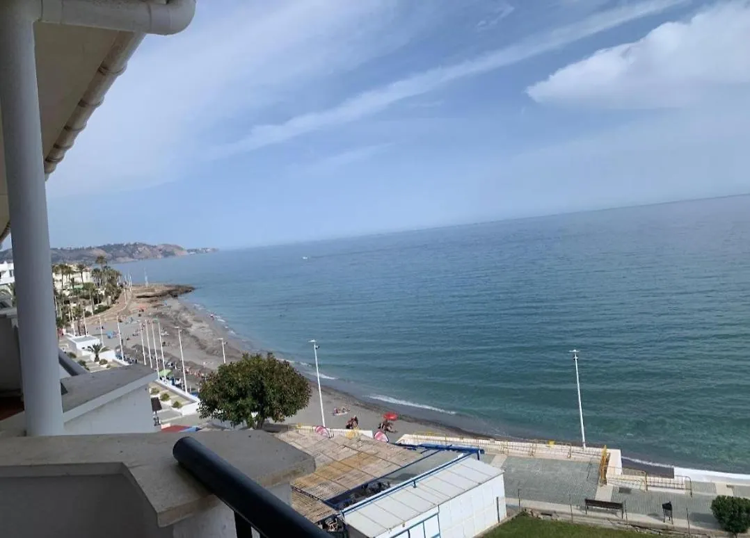 Precioso apartamento frontal al mar Nerja
